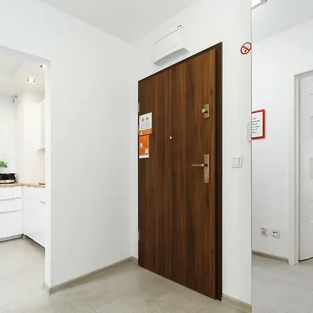 Apartment Claro Ii By Renters Krakow