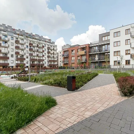 Claro Ii By Renters Apartment