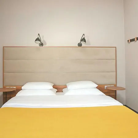 No.23 Aparthotel