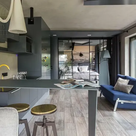 Modern View Of Planty Park Appartamento