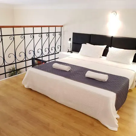 Old Aparthotel 2*