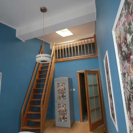 The Good Place By Cracow Moods Apartment *