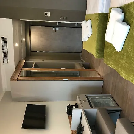 Отель Perfect 4*