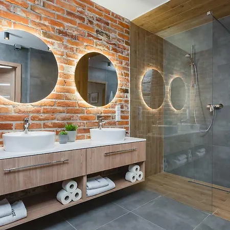 Aparthotel Barbakan Old Town Cracovia