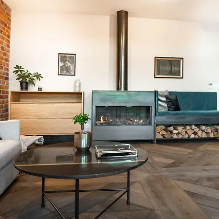 Stradom 15 Aparthotel 4*