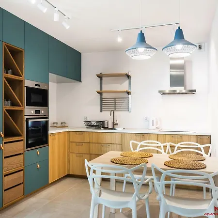 Nearto Old Town Vermelo Apartment *