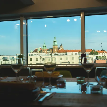 Aparthotel Views 2*