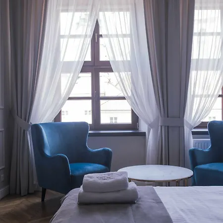 Mr 3 Aparthotel 3*