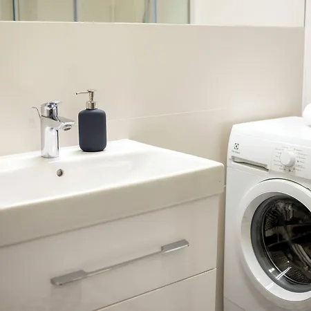 Dietla 66 Hotel apartamentowy 3*