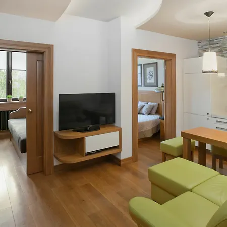 Parkside Old Town Apartahotel 3*