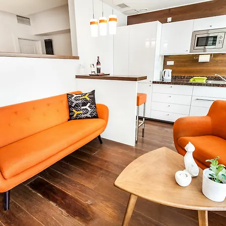Apartahotel Parkside Old Town