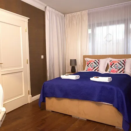 Apartment A11 & Spa Dermique