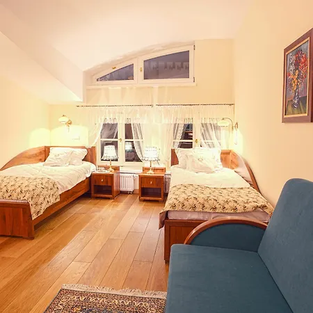 Aparthotel Grodzka 21 3*