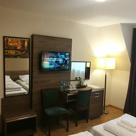 Zakliki Hotel Krakov