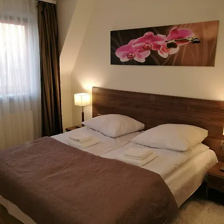 Zakliki Hotel