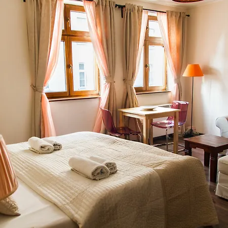Apartman Lounge *