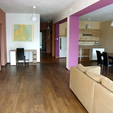 Dolna Poland Apartment *