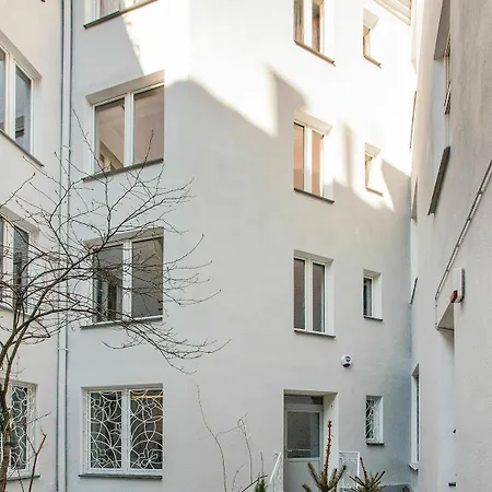 Apartmanhotel Platinia - Komfortowe Stare