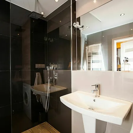 Apartment Krakowski Krakow