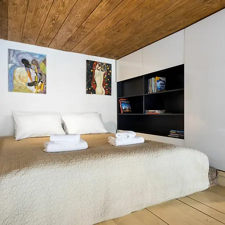 Otium Main Square One Minute Apartment Krakow
