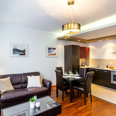 Apartment Staszica 7