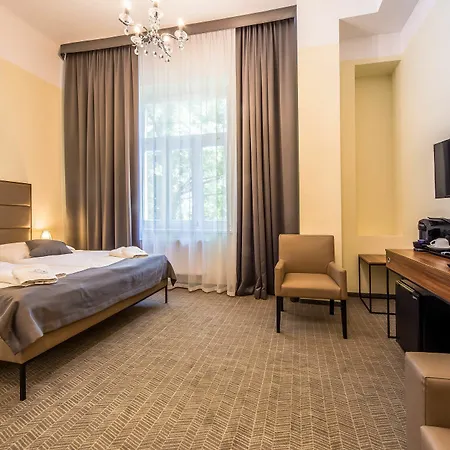 Old Town Aparthotel