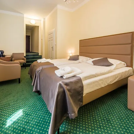 Old Town Aparthotel
