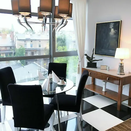 Mondrian Luxury & Old Town Krakow