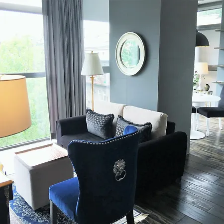 Aparthotel Mondrian Luxury & Old Town Krakow