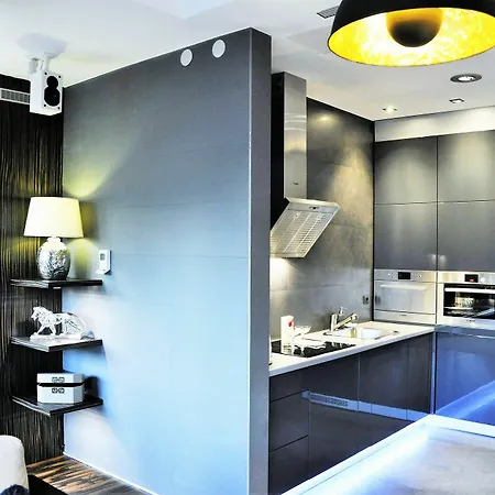 Aparthotel Mondrian Luxury & Old Town Krakow
