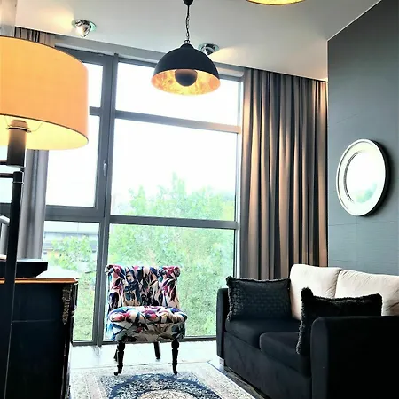 Aparthotel Mondrian Luxury & Old Town Krakow