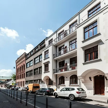 L5 Aparthotel 3*