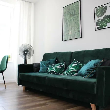 Planty Gardens Apartament *
