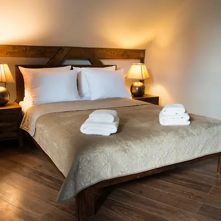 Apartment Leo Old Town