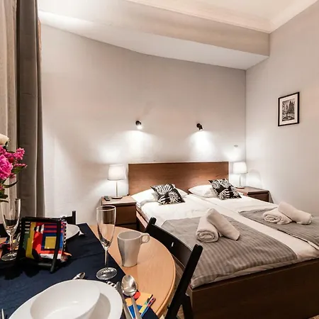 Apartahotel Lubomirskiego 23 - Great Location, 10 Min To Main Square By Foot, Right Next To Main Rail And Bus Station