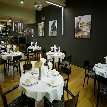 Hotel Centrum Business 4*