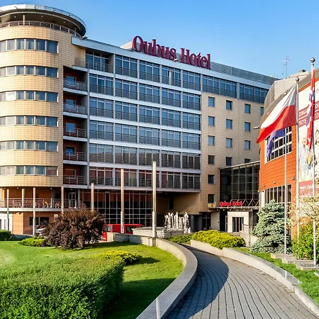 Hotel Qubus