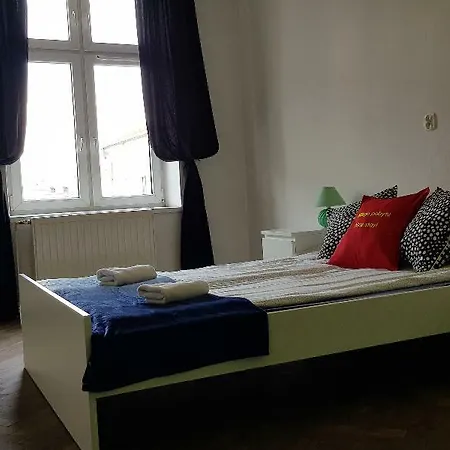 Hostel Good Bye Lenin Revolution