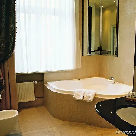 Ostoya Palace Hotel
