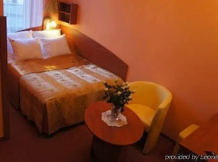 Adler Aparthotel 3*