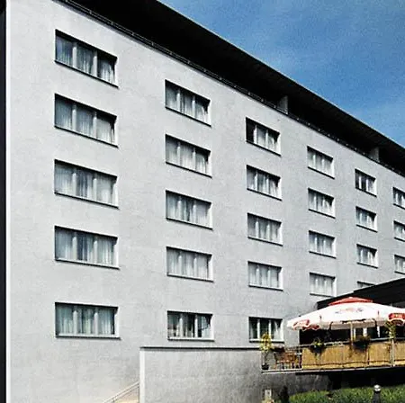 Hotel Wm System Sp. Z O.o.