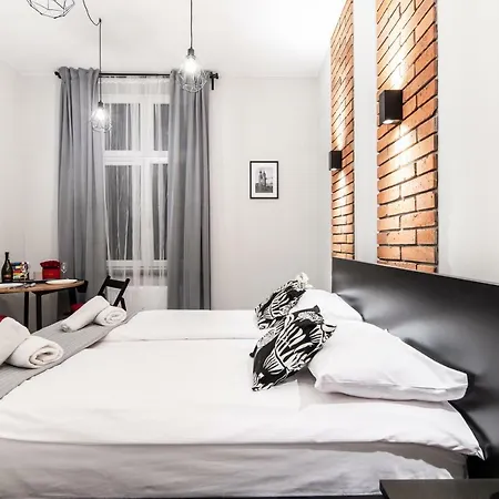 Dietla 32 Residence: Oasis