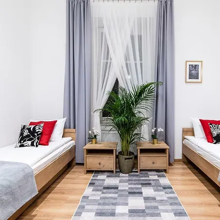 Dietla 32 Residence: Oasis Aparthotel 2*