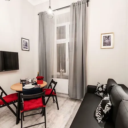Dietla 32 Residence: Oasis 2*