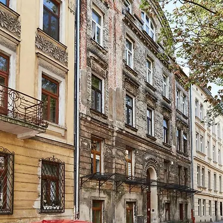Patterned Zyblikiewicza Street Apartment *