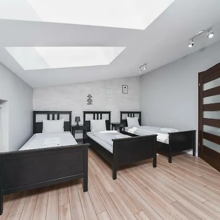 Deluxe Brzozowa By Renters Kraków