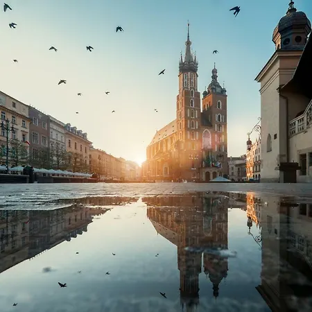Apartment Leo Main Square