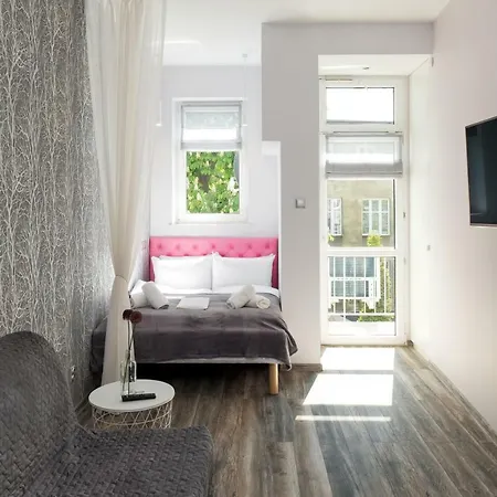 Apartment Leo Old Town
