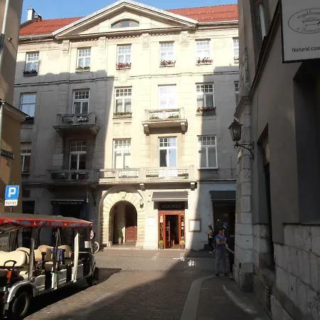 Rudi Apartment *