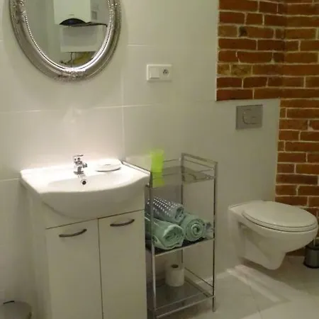 Studio Kotlarska Apartment *